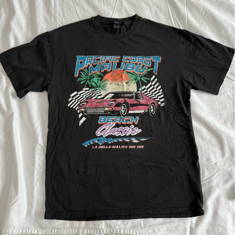 Forever 21 Black T-Shirt